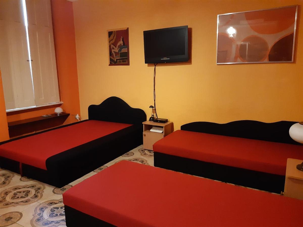 Astoria Centrum Studio Apartment بودابست المظهر الخارجي الصورة